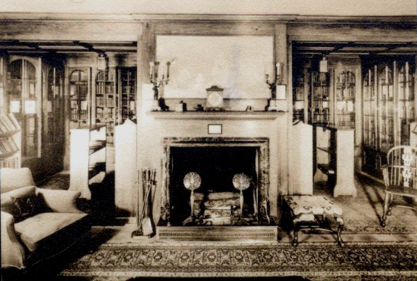 1944_Parrish_library_Dormy_House